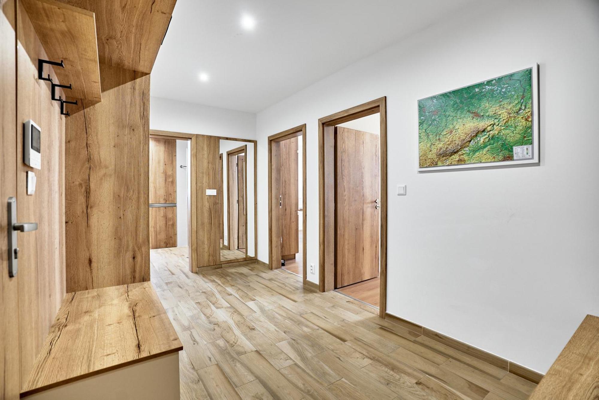 Moderně zařízený apartmán s garážovým stáním Loucná pod Klínovcem Exterior foto