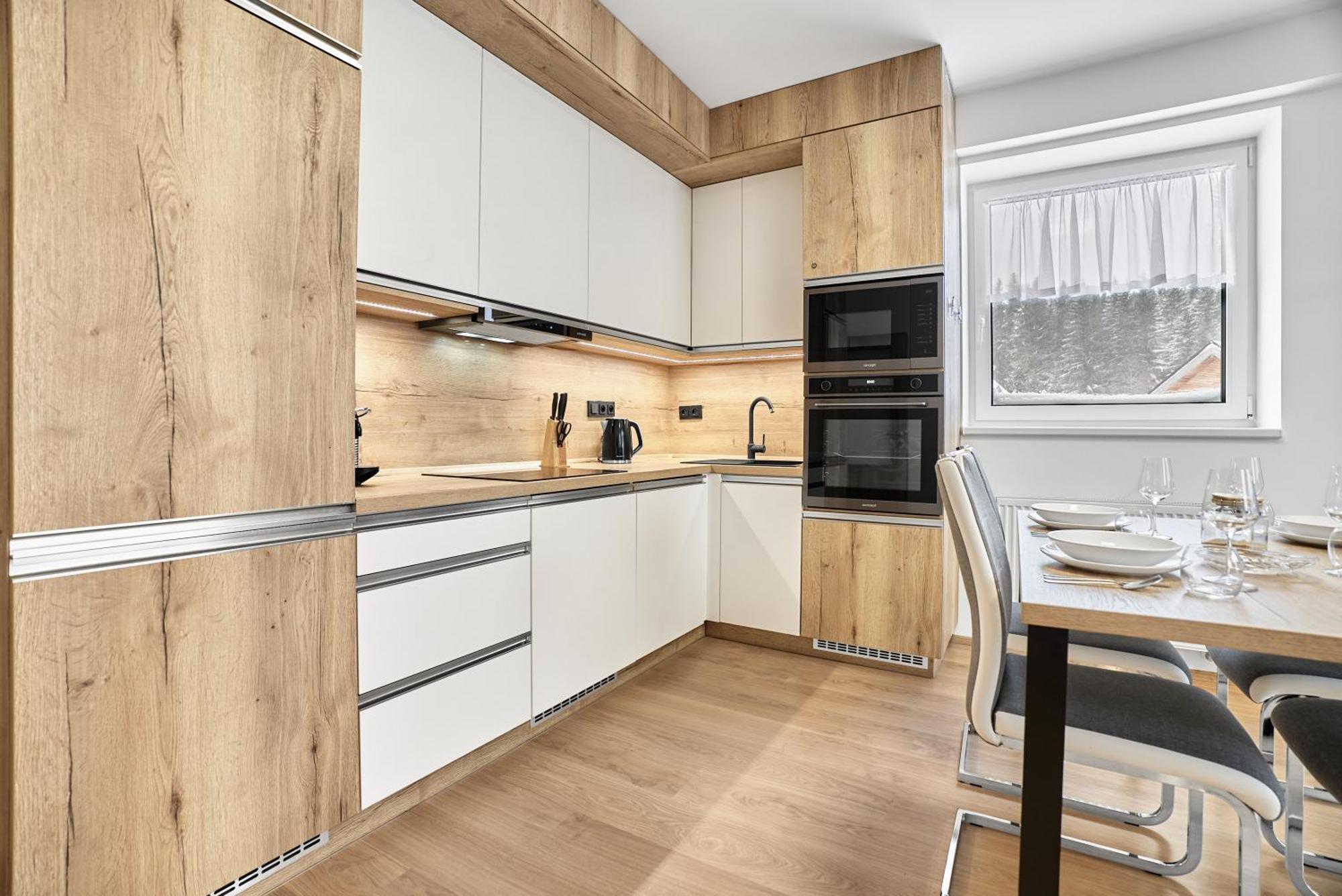 Moderně zařízený apartmán s garážovým stáním Loucná pod Klínovcem Exterior foto